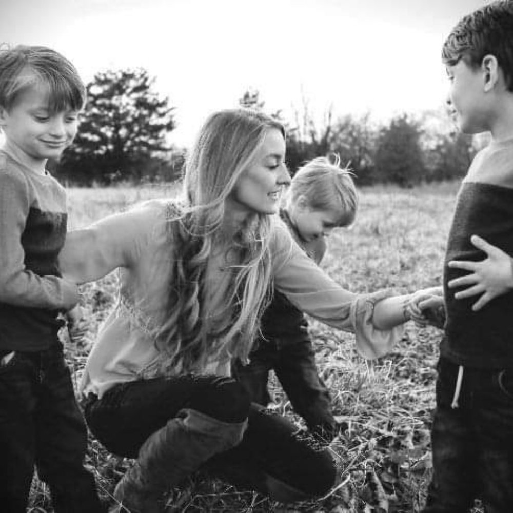 Meet your Posher, Kelly